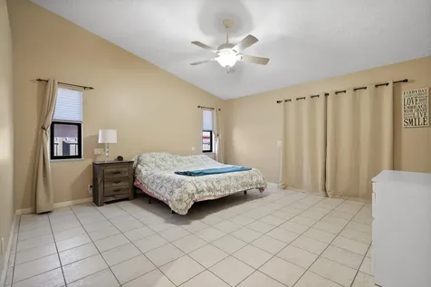 471 Se Ron Rico Terrace Port Saint Lucie FL 34983