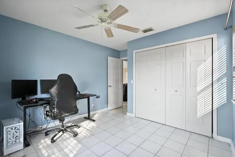 471 Se Ron Rico Terrace Port Saint Lucie FL 34983