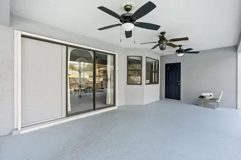 471 Se Ron Rico Terrace Port Saint Lucie FL 34983