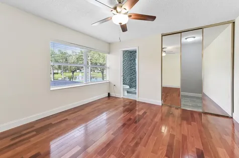 38 Essex Court Royal Palm Beach FL 33411