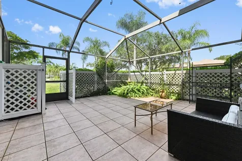38 Essex Court Royal Palm Beach FL 33411