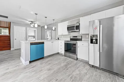 38 Essex Court Royal Palm Beach FL 33411