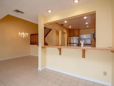 1102 Se Mitchell Avenue Port Saint Lucie FL 34952