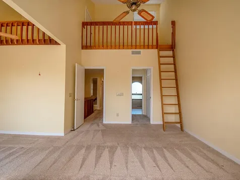 1102 Se Mitchell Avenue Port Saint Lucie FL 34952