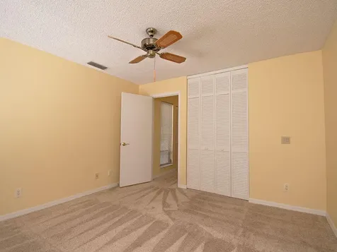 1102 Se Mitchell Avenue Port Saint Lucie FL 34952
