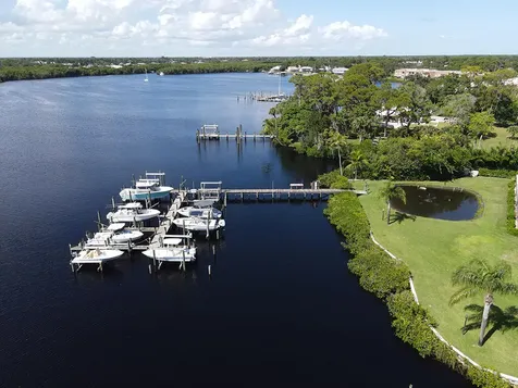 1102 Se Mitchell Avenue Port Saint Lucie FL 34952