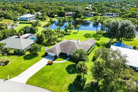 6048 Woodlake Road Jupiter FL 33458