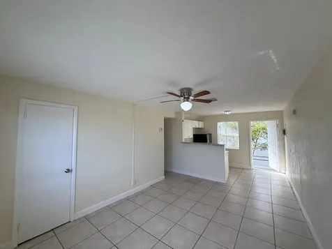 1913 Division Avenue West Palm Beach FL 33407