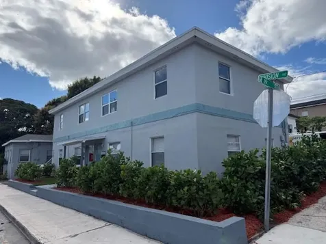 1913 Division Avenue West Palm Beach FL 33407
