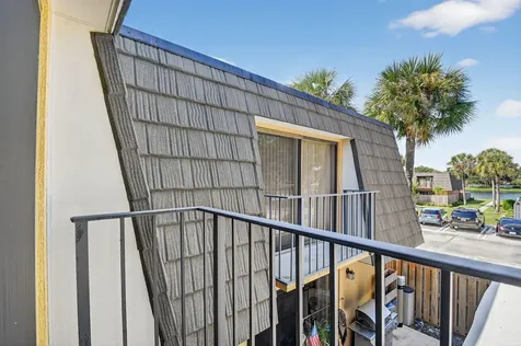 2409 24th Way West Palm Beach FL 33407