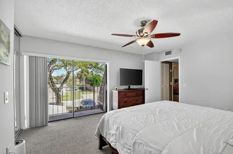 2409 24th Way West Palm Beach FL 33407