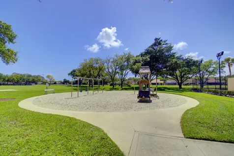 2409 24th Way West Palm Beach FL 33407