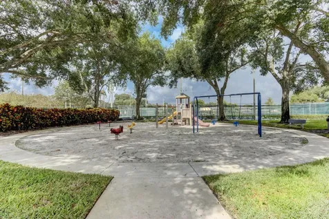 2409 24th Way West Palm Beach FL 33407