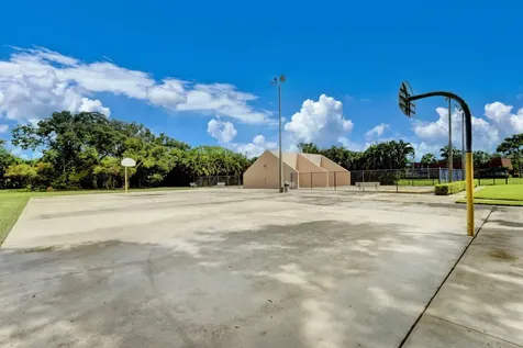 2409 24th Way West Palm Beach FL 33407