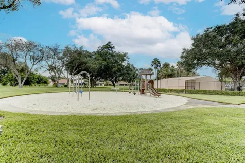 2409 24th Way West Palm Beach FL 33407
