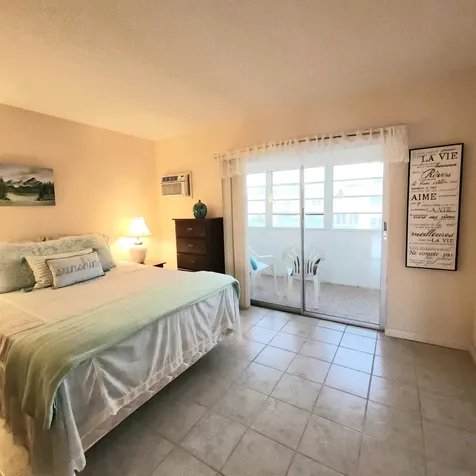 164 Sheffield G West Palm Beach FL 33417