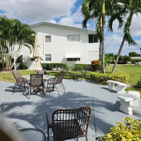 164 Sheffield G West Palm Beach FL 33417