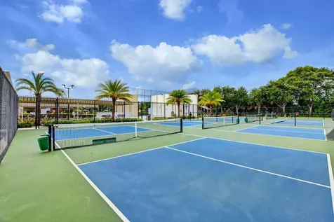 164 Sheffield G West Palm Beach FL 33417
