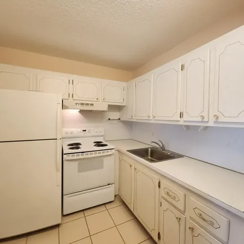 164 Sheffield G West Palm Beach FL 33417