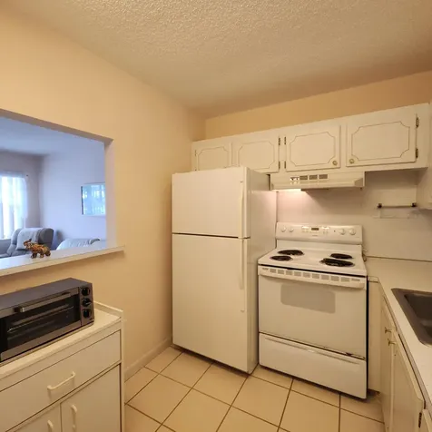 164 Sheffield G West Palm Beach FL 33417