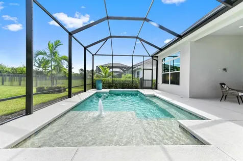 9323 Sw Pinnacle Place Port Saint Lucie FL 34987