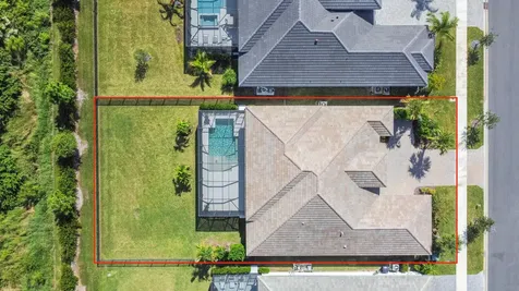 9323 Sw Pinnacle Place Port Saint Lucie FL 34987