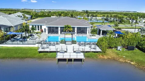 9323 Sw Pinnacle Place Port Saint Lucie FL 34987