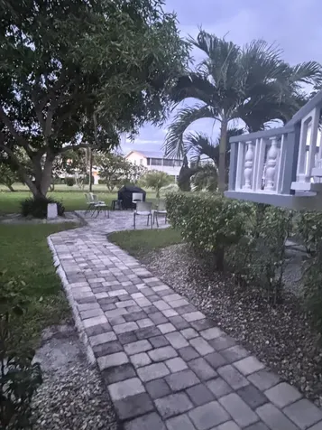 76 Cambridge D West Palm Beach FL 33417