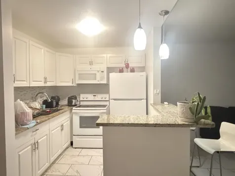 76 Cambridge D West Palm Beach FL 33417