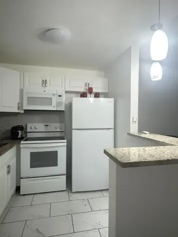 76 Cambridge D West Palm Beach FL 33417