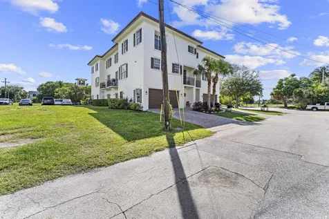 1100 Cabana Road West Palm Beach FL 33404