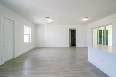10654 Washington Road Port Charlotte FL 33981