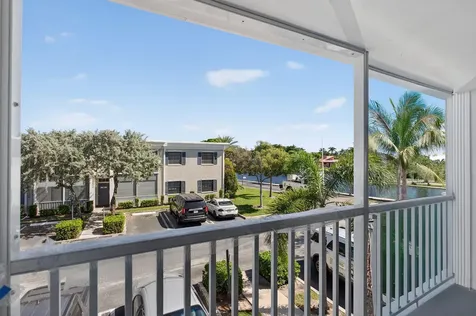 130 Cypress Club Drive Pompano Beach FL 33060