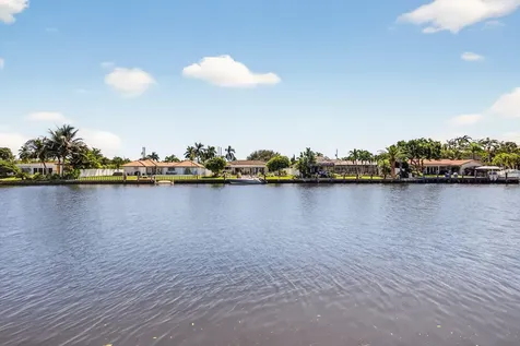 130 Cypress Club Drive Pompano Beach FL 33060