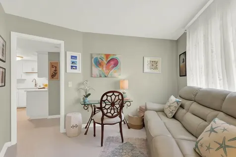 2069 Ne Collins Circle Jensen Beach FL 34957