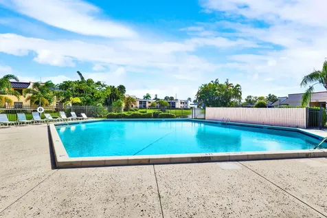 2069 Ne Collins Circle Jensen Beach FL 34957