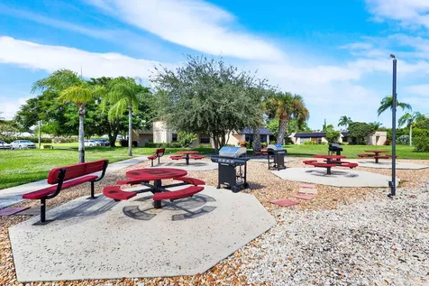 2069 Ne Collins Circle Jensen Beach FL 34957