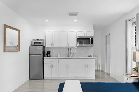 5285 Sunrise Boulevard Delray Beach FL 33484