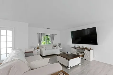 5285 Sunrise Boulevard Delray Beach FL 33484