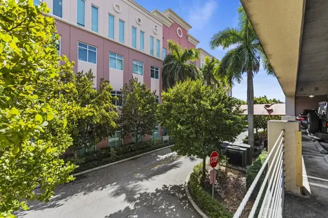 8200 SW 117th Avenue Miami FL 33183