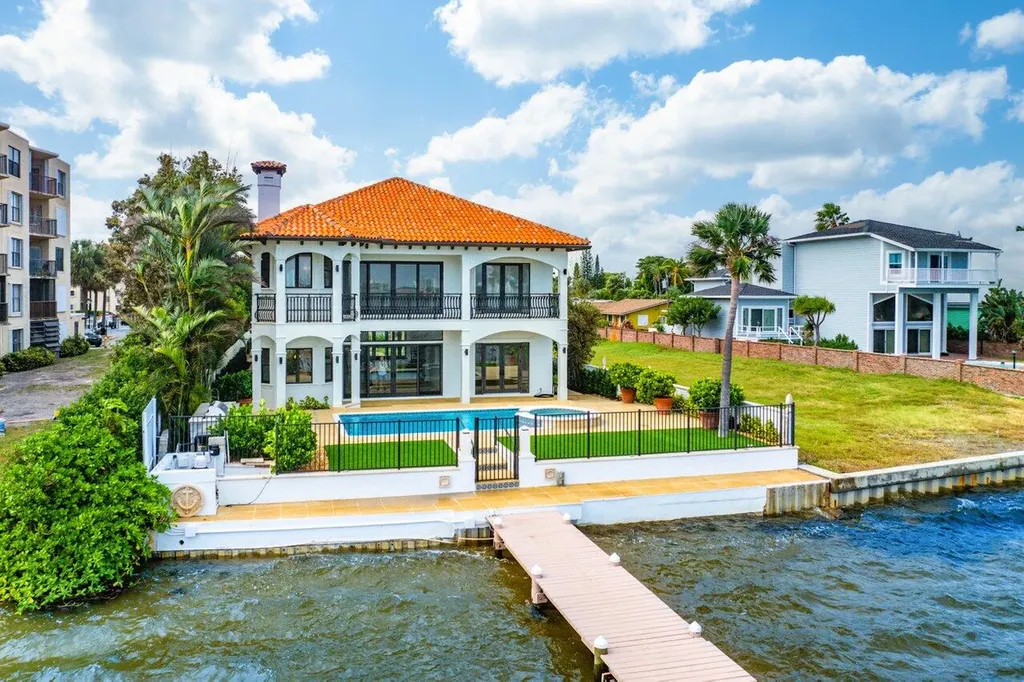 1 S 18th Avenue Lake Worth Beach FL 33460