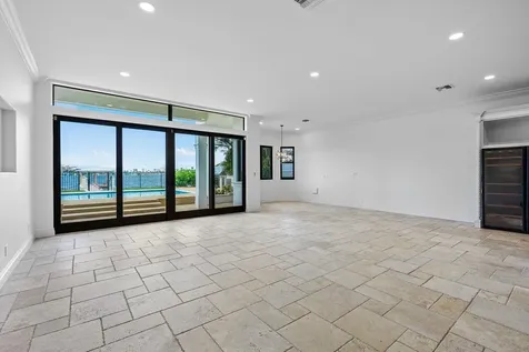 1 S 18th Avenue Lake Worth Beach FL 33460