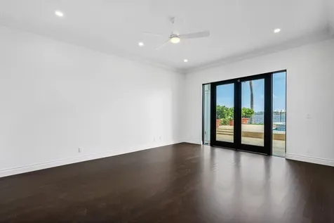 1 S 18th Avenue Lake Worth Beach FL 33460