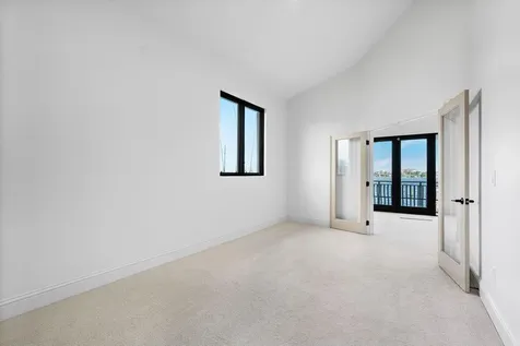 1 S 18th Avenue Lake Worth Beach FL 33460