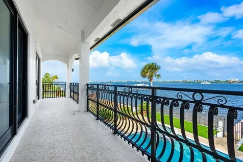 1 S 18th Avenue Lake Worth Beach FL 33460