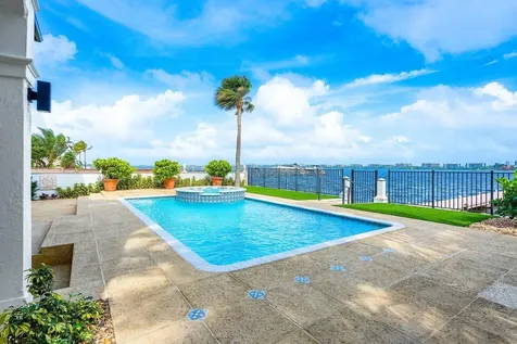 1 S 18th Avenue Lake Worth Beach FL 33460