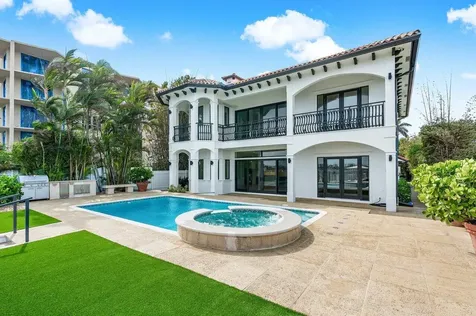 1 S 18th Avenue Lake Worth Beach FL 33460