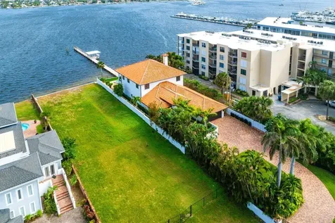 1 S 18th Avenue Lake Worth Beach FL 33460