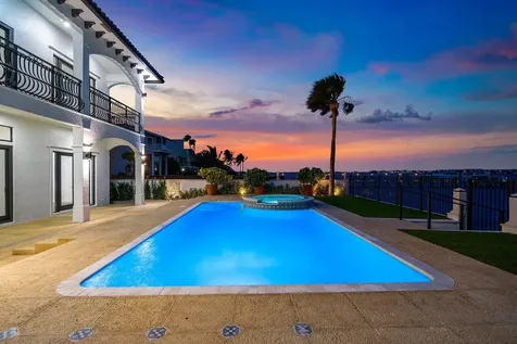 1 S 18th Avenue Lake Worth Beach FL 33460