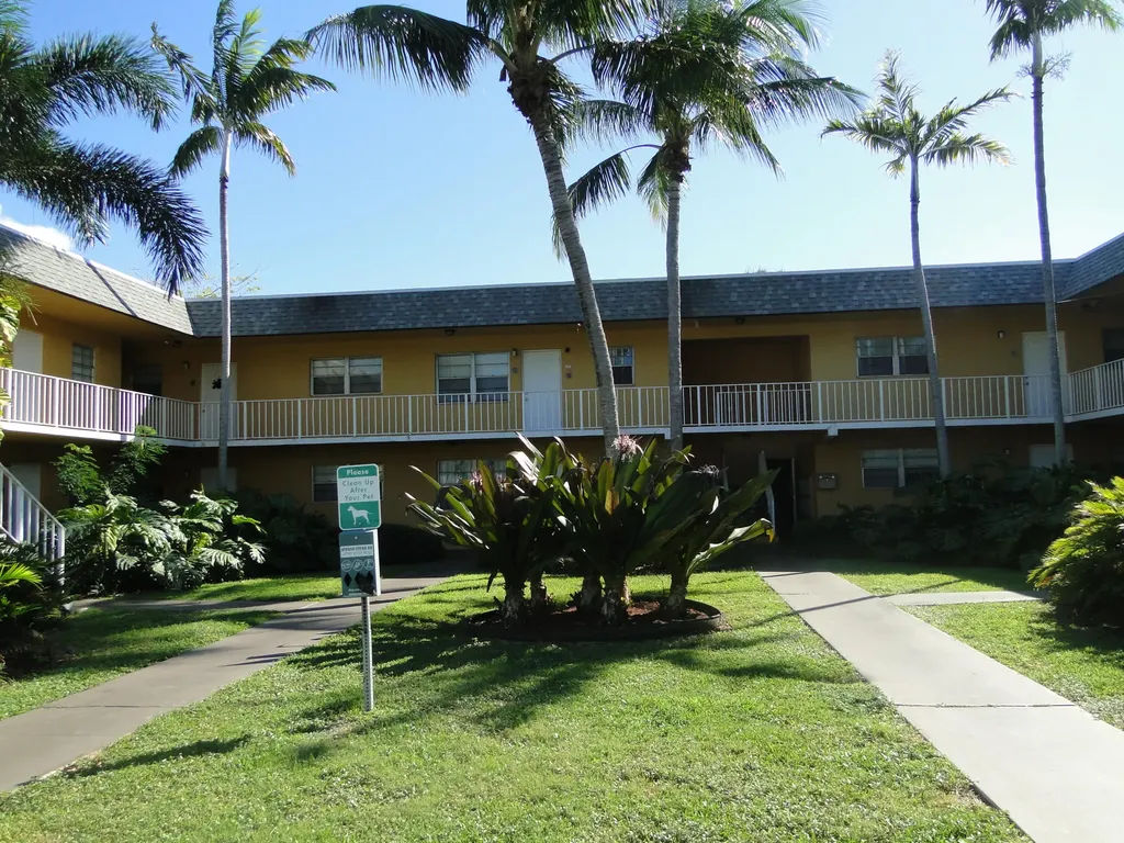 220 Croton Avenue Lantana FL 33462